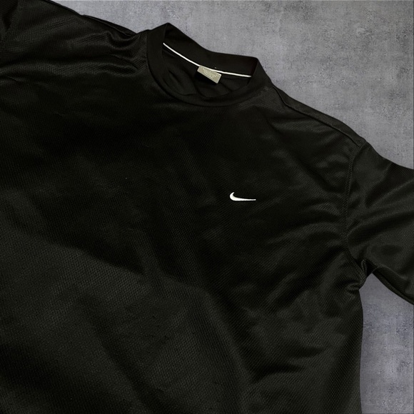 Y2K‎ Nike Men's Black Short Sleeve Tee - Picture 2 of 4